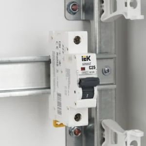MCB IEK ARMAT M60N 1P 25A 6kA Type C